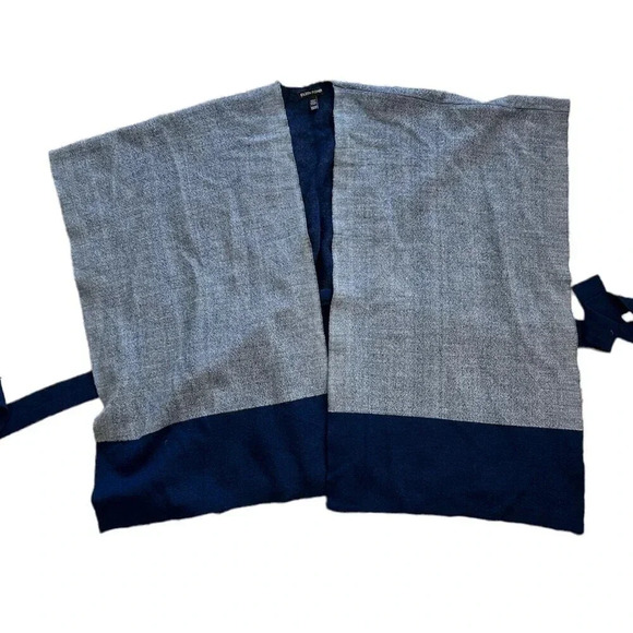 Eileen Fisher Navy Merino Wool Poncho Sweater With Sash XXS/XS - Picture 4 of 6